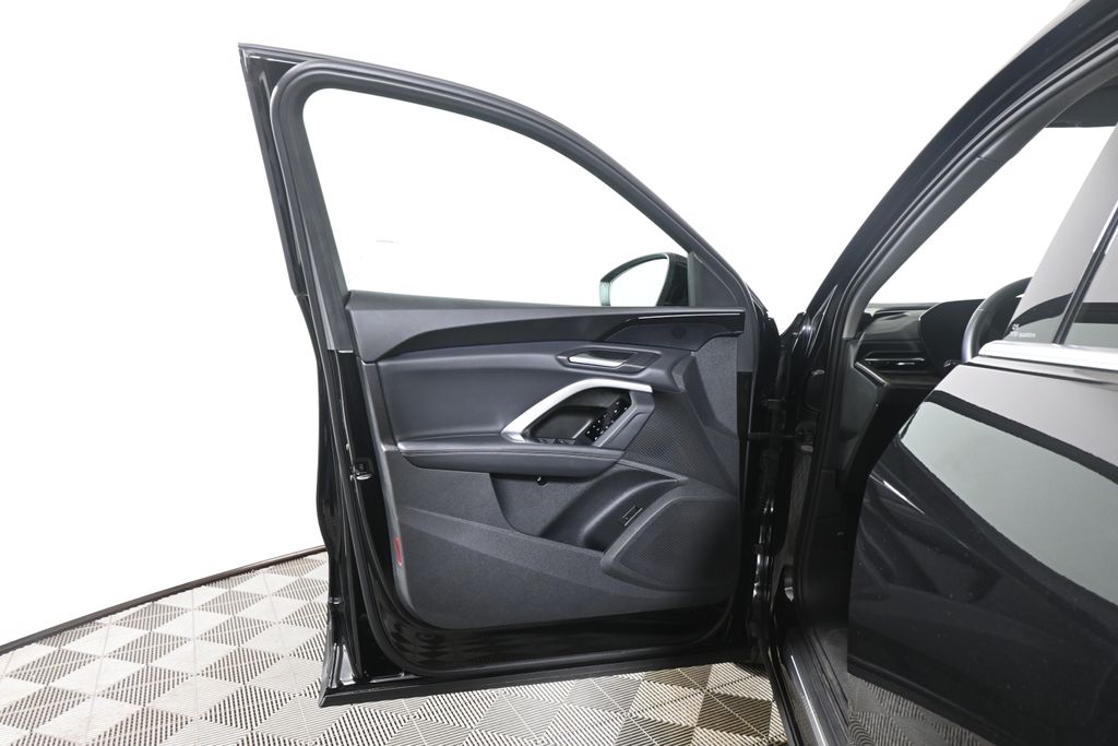 2025 Audi Q5 Premium - Photo 29
