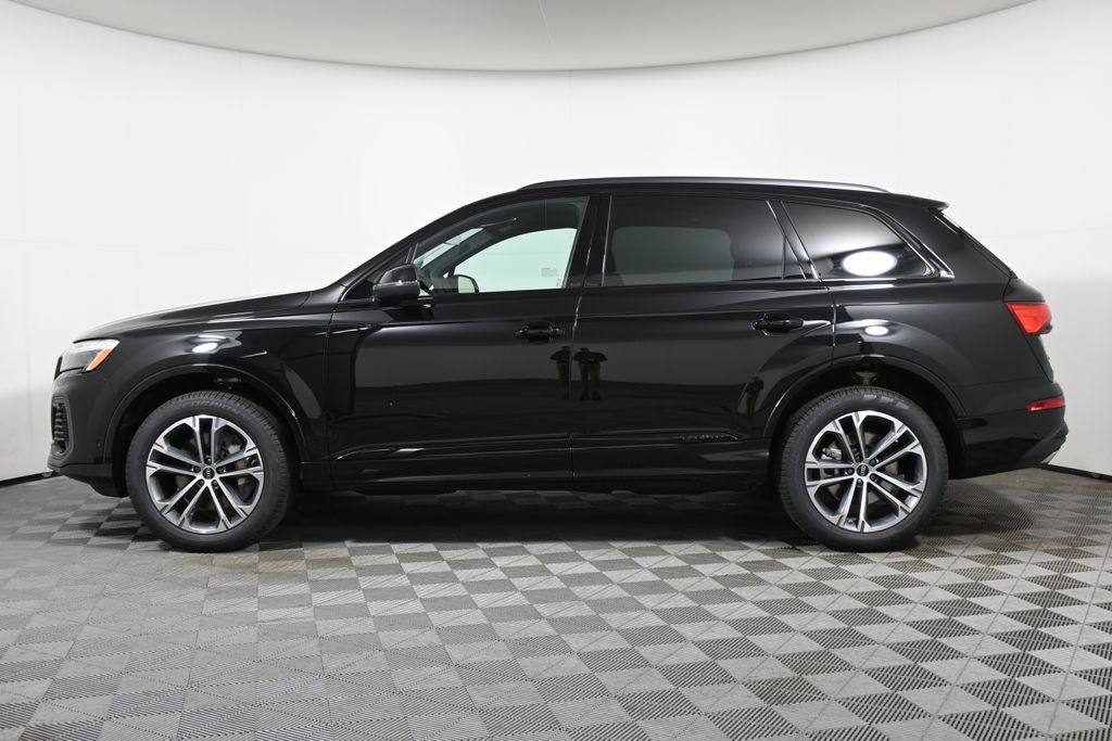 2026 Audi Q7 45 Premium photo 2