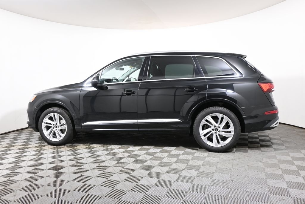 Used 2024 Audi Q7 55 Premium SUV