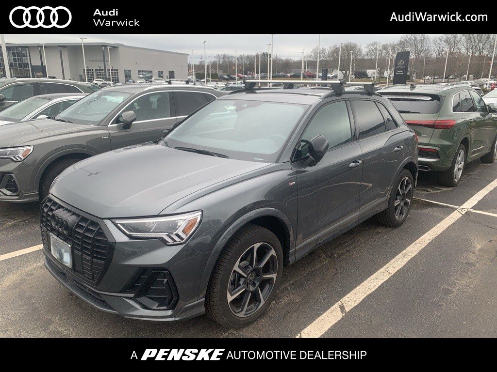 2025 Audi Q3 45 TFSI S Line Premium Plus quattro's photo