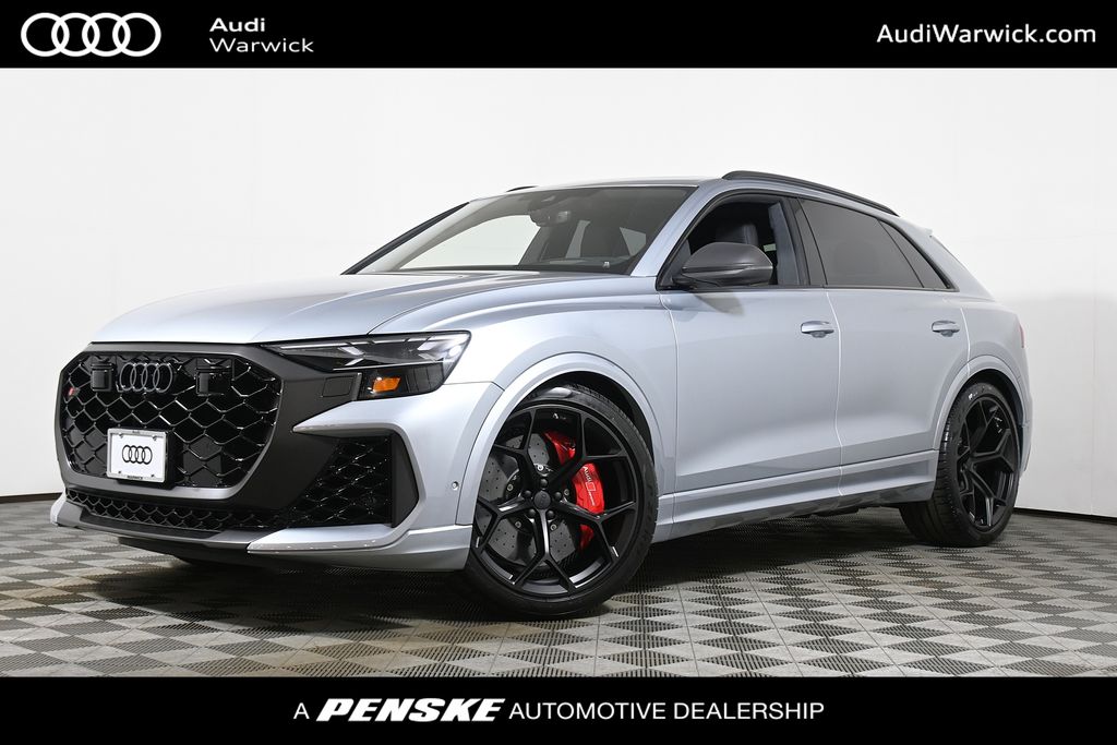 2026 Audi RS Q8 -'s photo