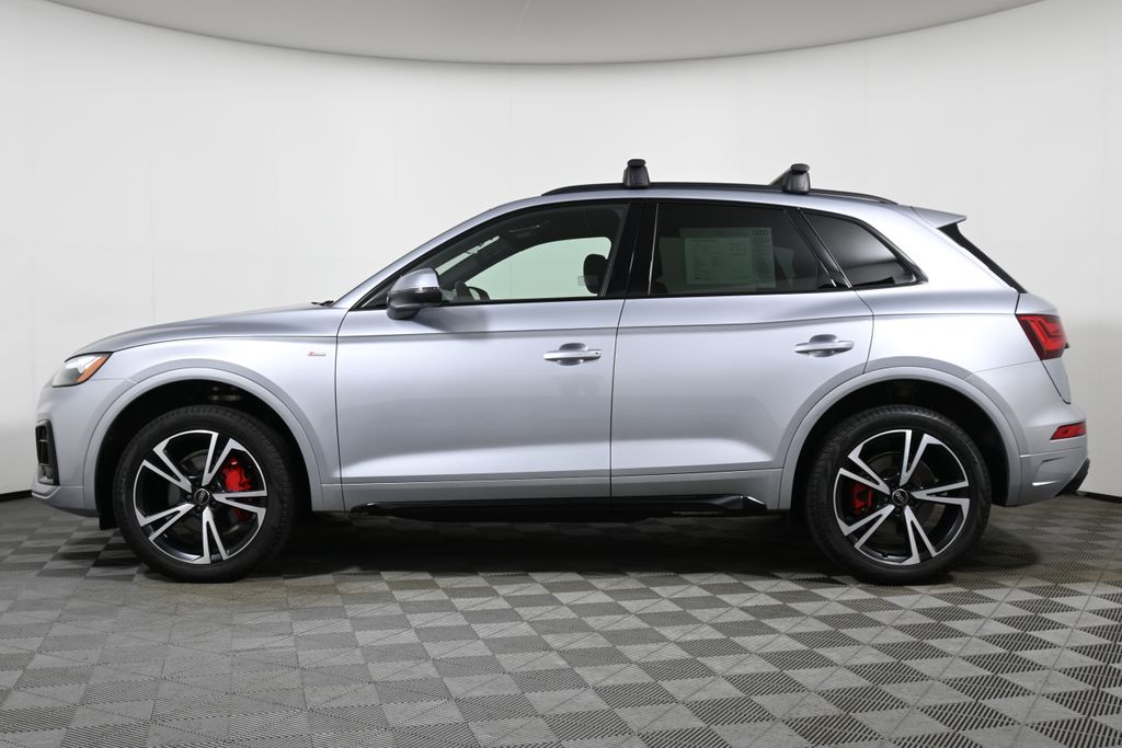 Certified 2025 Audi Q5 Premium Plus with VIN WA1EAAFY9S2033666 for sale in Warwick, RI