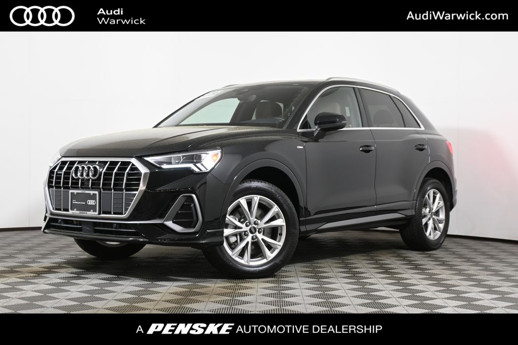2025 Audi Q3 45 TFSI S Line Premium Plus quattro's photo
