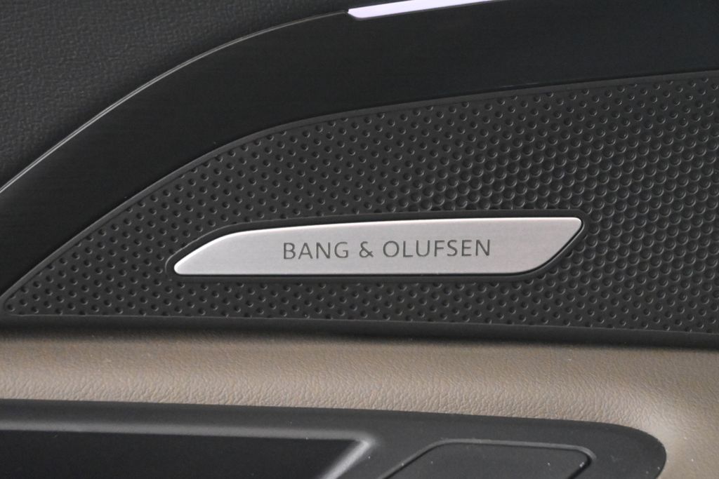 2025 Audi New Q5 Premium Plus - Photo 26