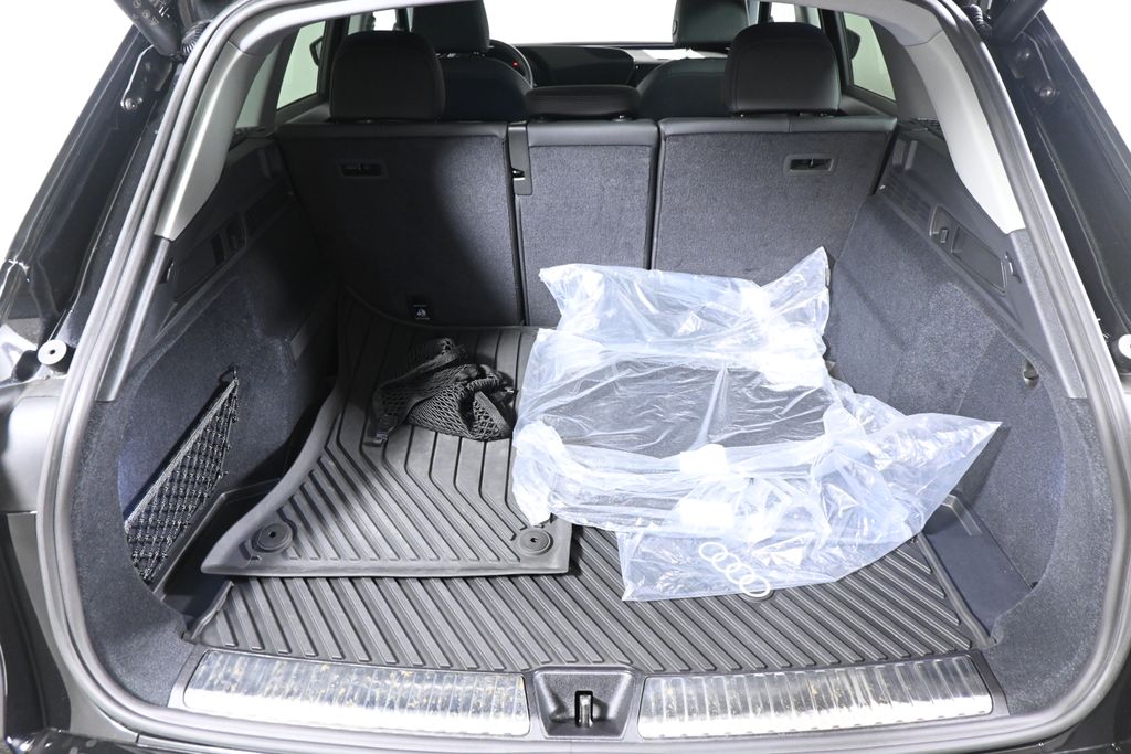 2025 Audi Q5 Premium - Photo 36