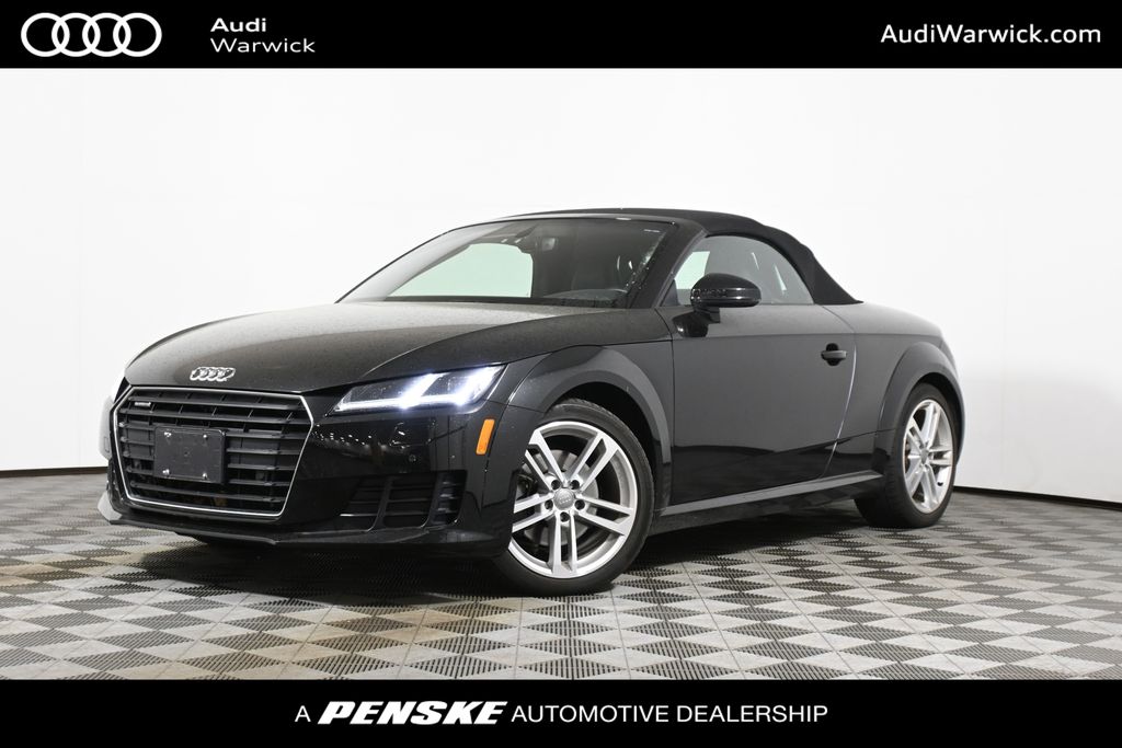 2017 Audi TT 2.0T quattro S tronic's photo