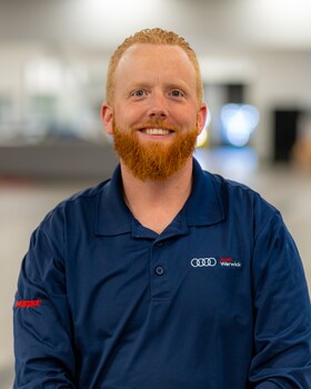 Staff member Michael Burns from ID_964b2d95effd