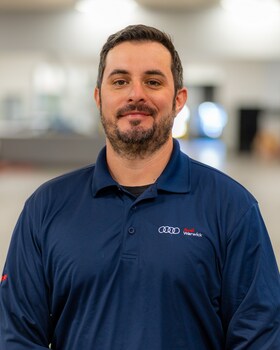 Staff member Rob Anderson from ID_964b2d95effd