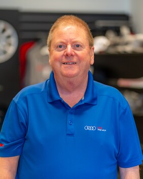 Staff member Daniel Blake from ID_964b2d95effd