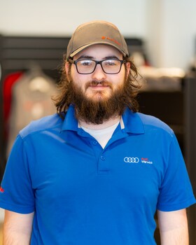 Staff member Josh Arroyo from ID_964b2d95effd