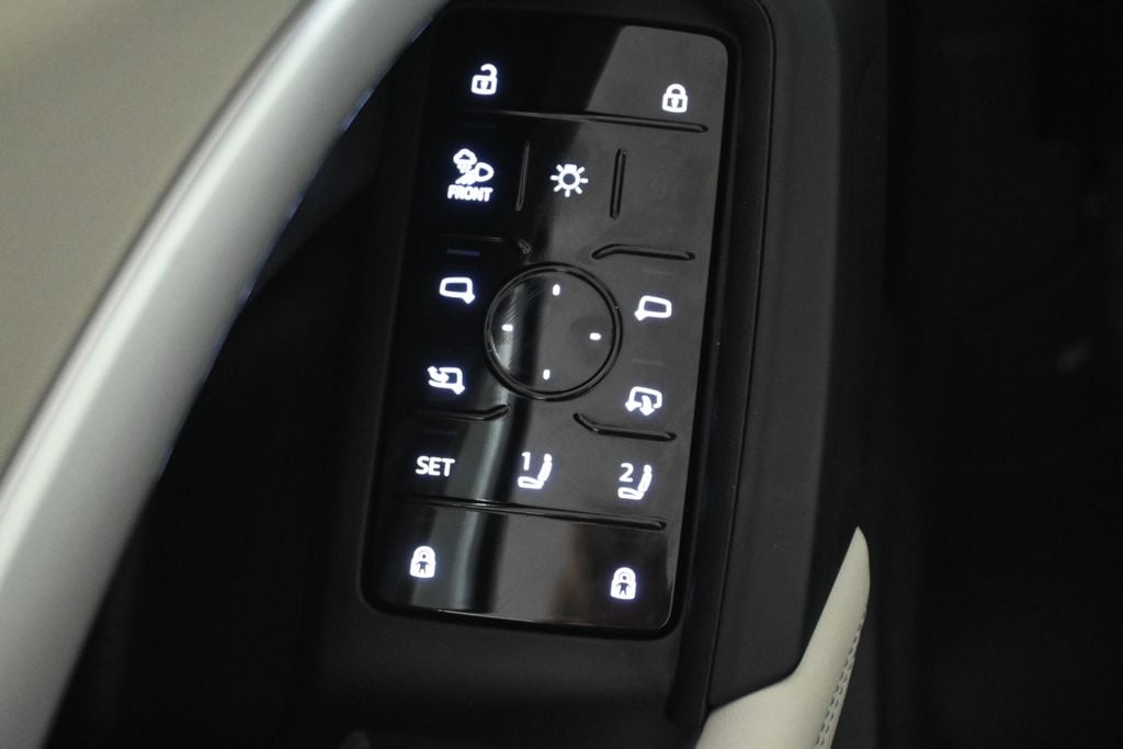 2025 Audi New Q5 Premium Plus - Photo 29