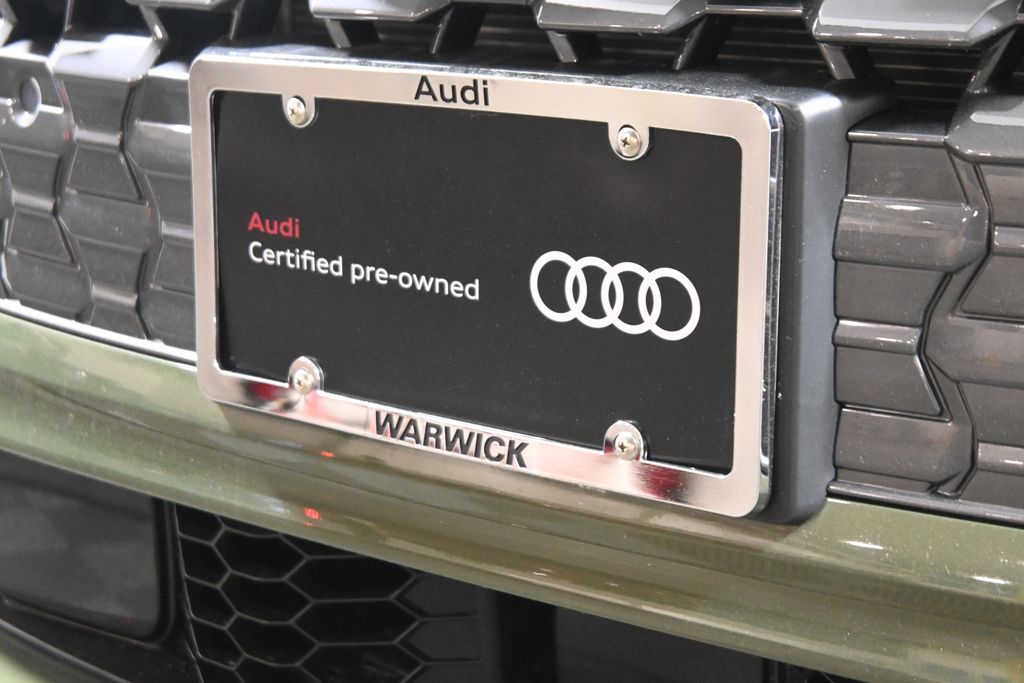 2025 Audi New Q5 Premium Plus - Photo 14