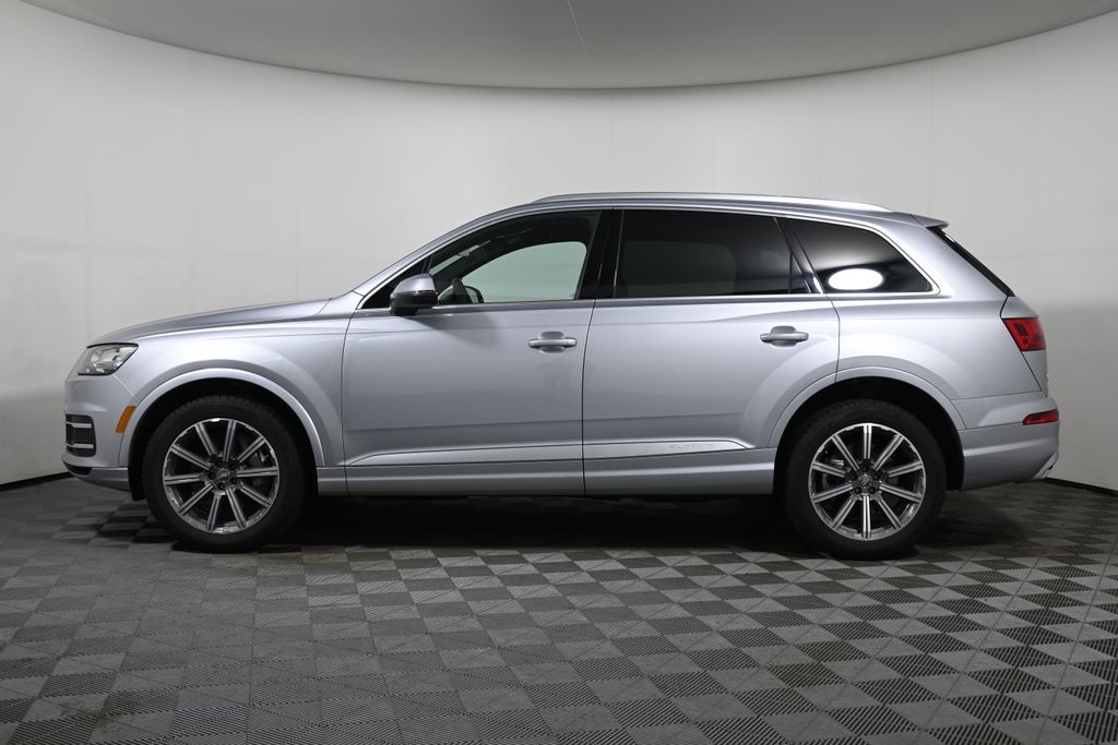 2018 Audi Q7 3.0T Premium Plus photo 2