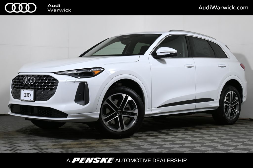 2025 Audi Q5 45 Premium Plus's photo