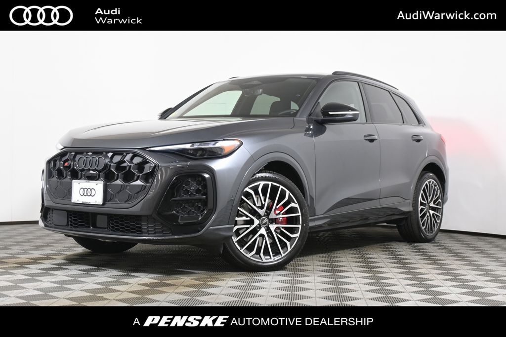 2025 Audi SQ5 Premium Plus's photo