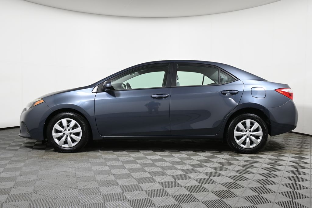 Used 2015 Toyota Corolla LE with VIN 2T1BURHE7FC293010 for sale in Warwick, RI