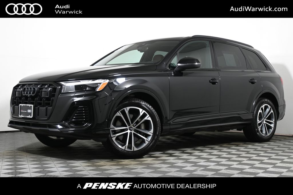 2025 Audi Q7 45 Premium