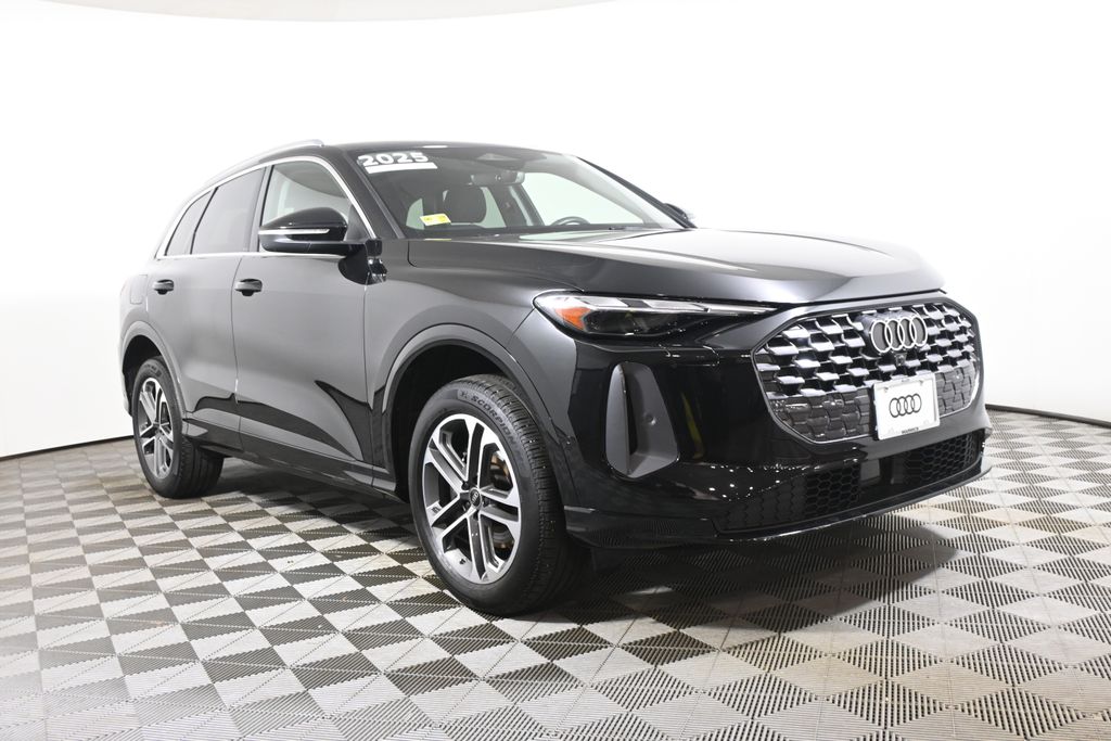 2025 Audi Q5 Premium - Photo 9