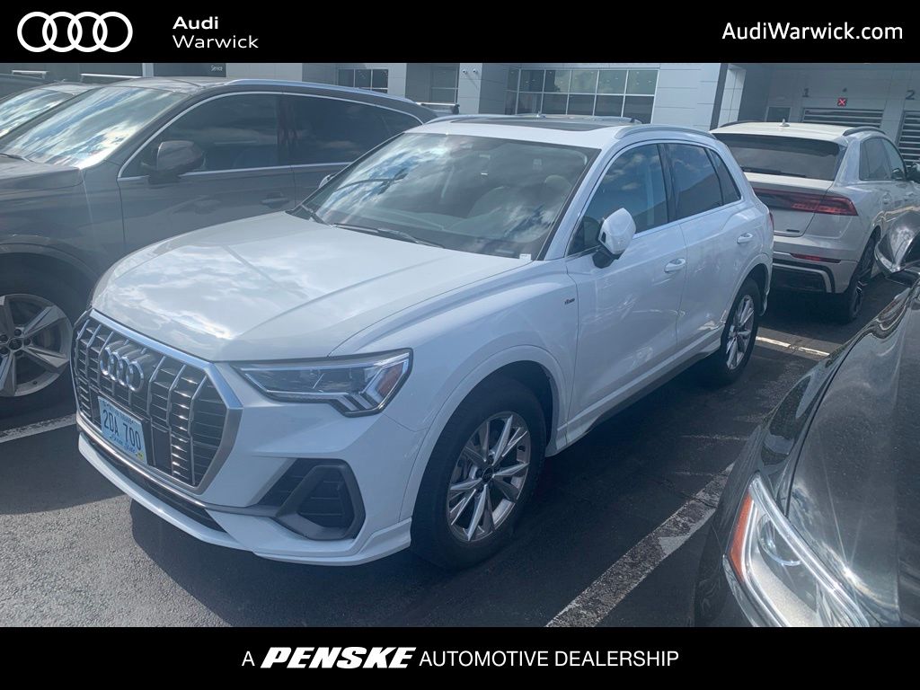 2025 Audi Q3 45 TFSI S Line Premium Plus quattro's photo
