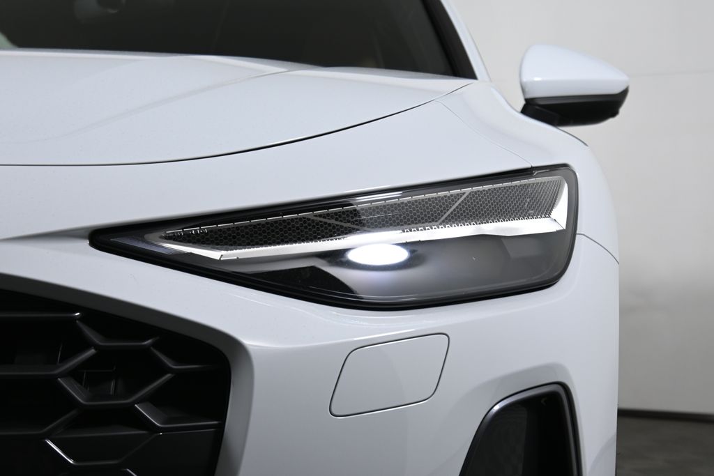 2026 Audi A6 Premium Plus - Photo 10