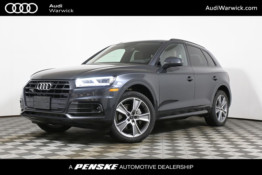 2020 Audi Q5 45 quattro S tronic Premium Plus's photo