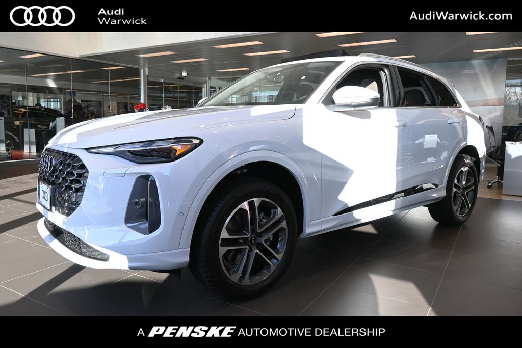 2025 Audi New Q5 Premium's photo