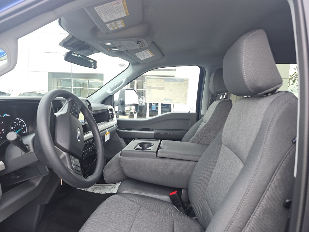 2026 Ford F-350 Super Duty XL - Photo 18