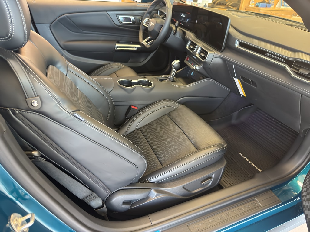 2026 Ford Mustang EcoBoost Premium Fastback - Photo 25