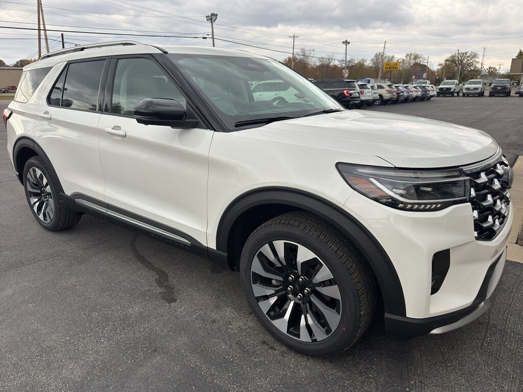 2026 Ford Explorer Platinum photo 4