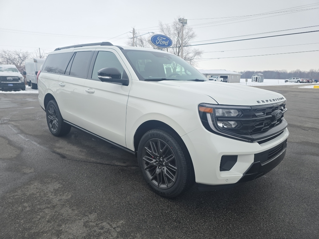 2025 Ford Expedition MAX Platinum photo 2