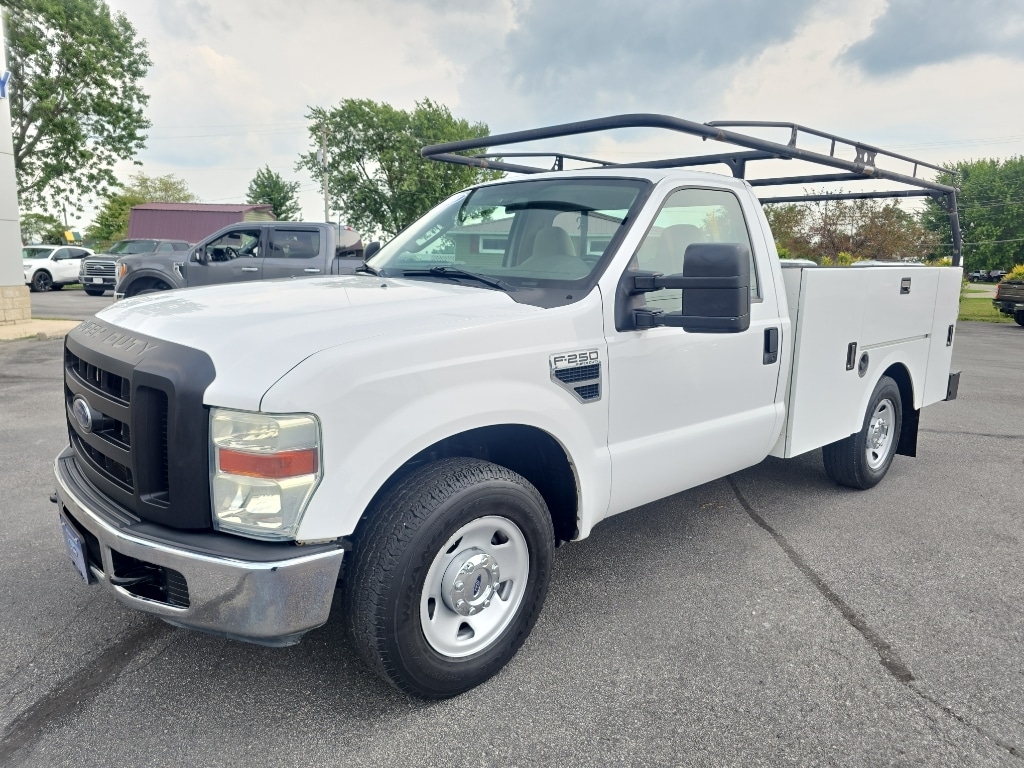 Used 2008 Ford F-250 Super Duty XLT with VIN 1FDNF20568EC09622 for sale in Paulding, OH