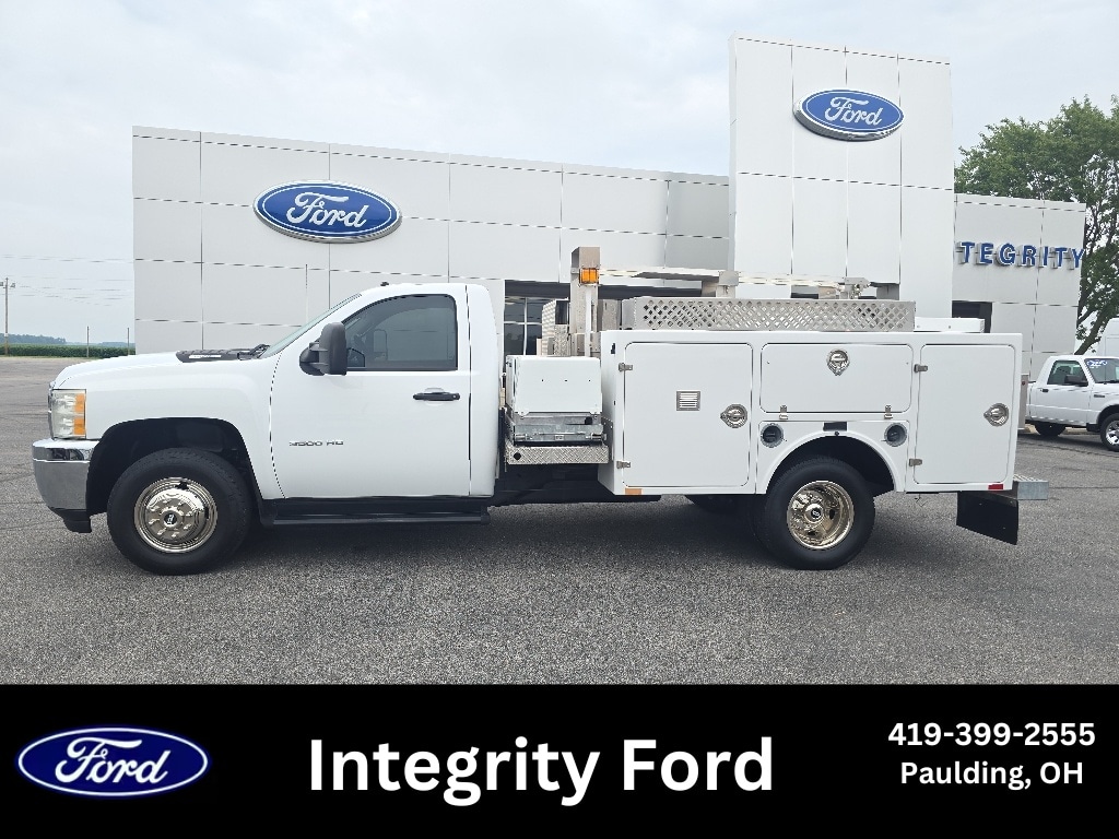 2013 Chevrolet Silverado 3500 Chassis Cab