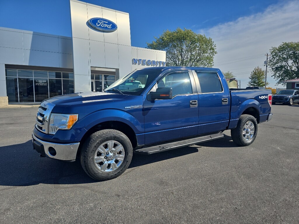 2010 Ford F-150 XLT photo 2