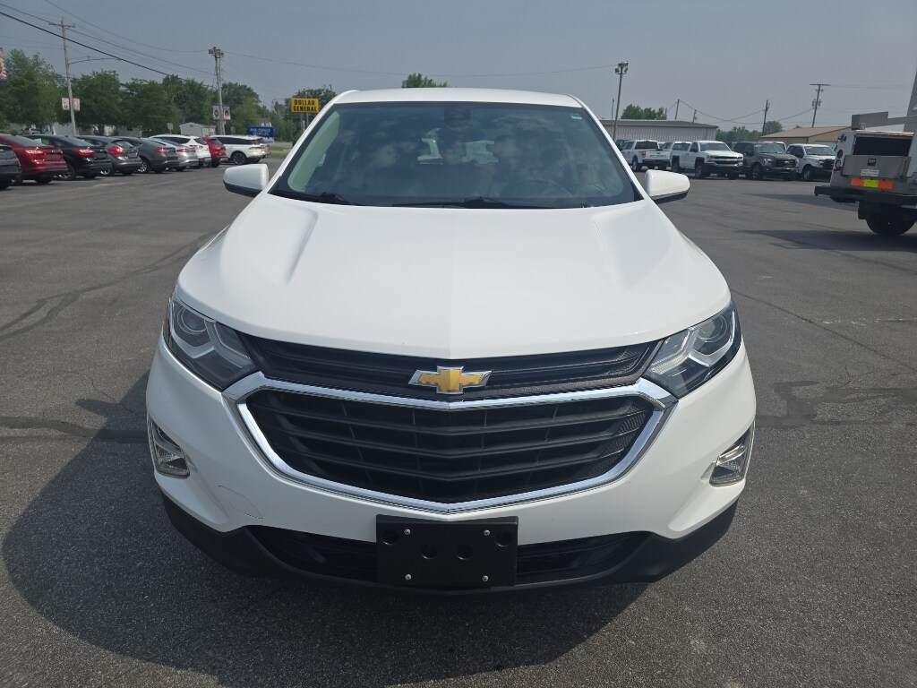2019 Chevrolet Equinox LT photo 3