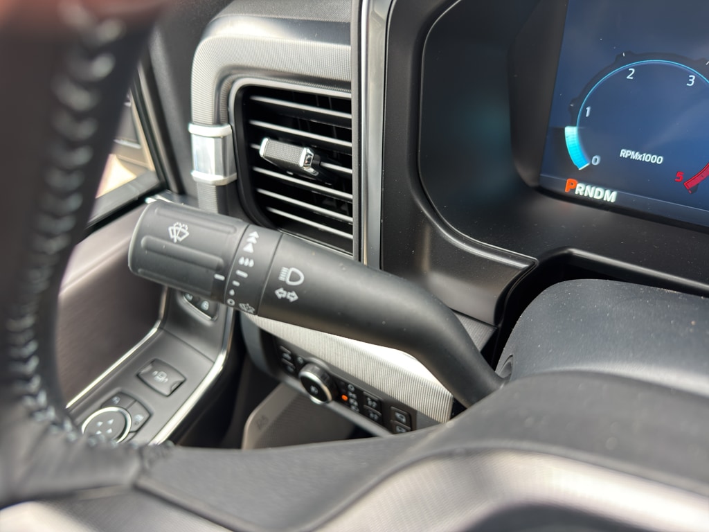 2026 Ford F-250 Super Duty Platinum - Photo 13