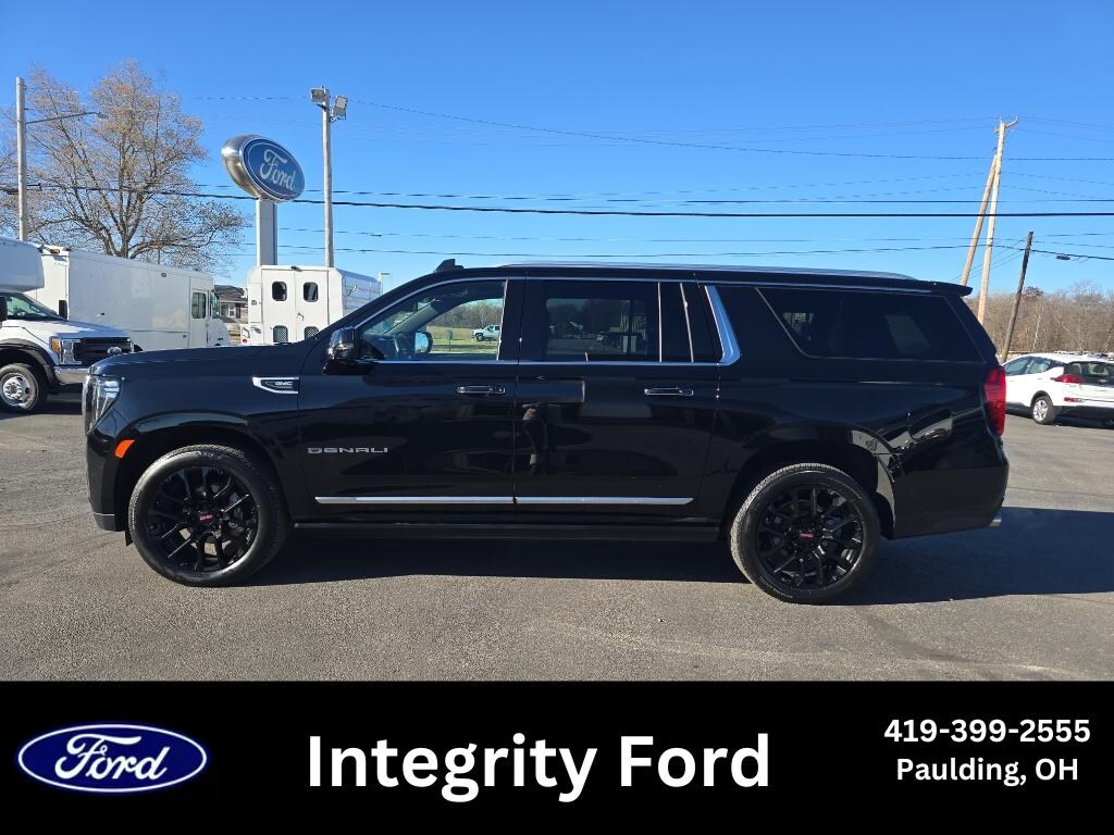 Used 2023 GMC Yukon XL Denali Sport Utility
