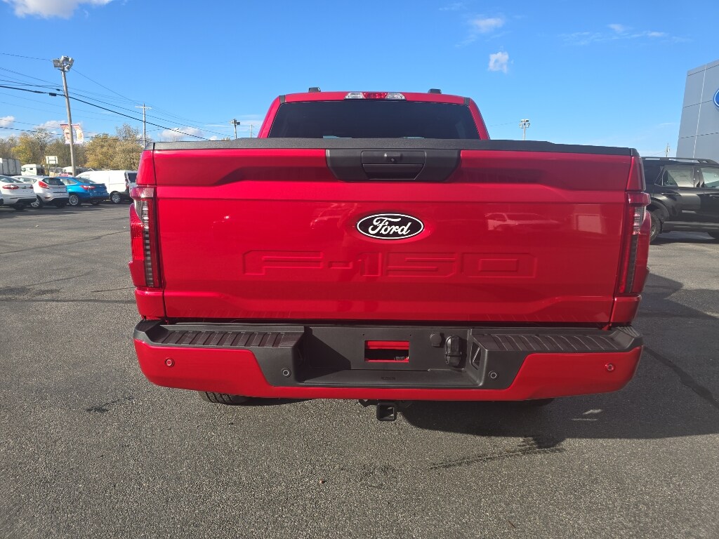 2025 Ford F-150 STX photo 4