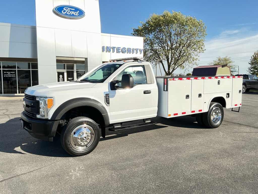 2017 Ford F-550 XL photo 2