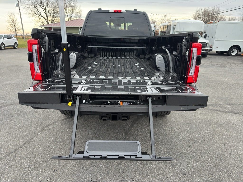 2026 Ford F-250 Super Duty Platinum - Photo 7