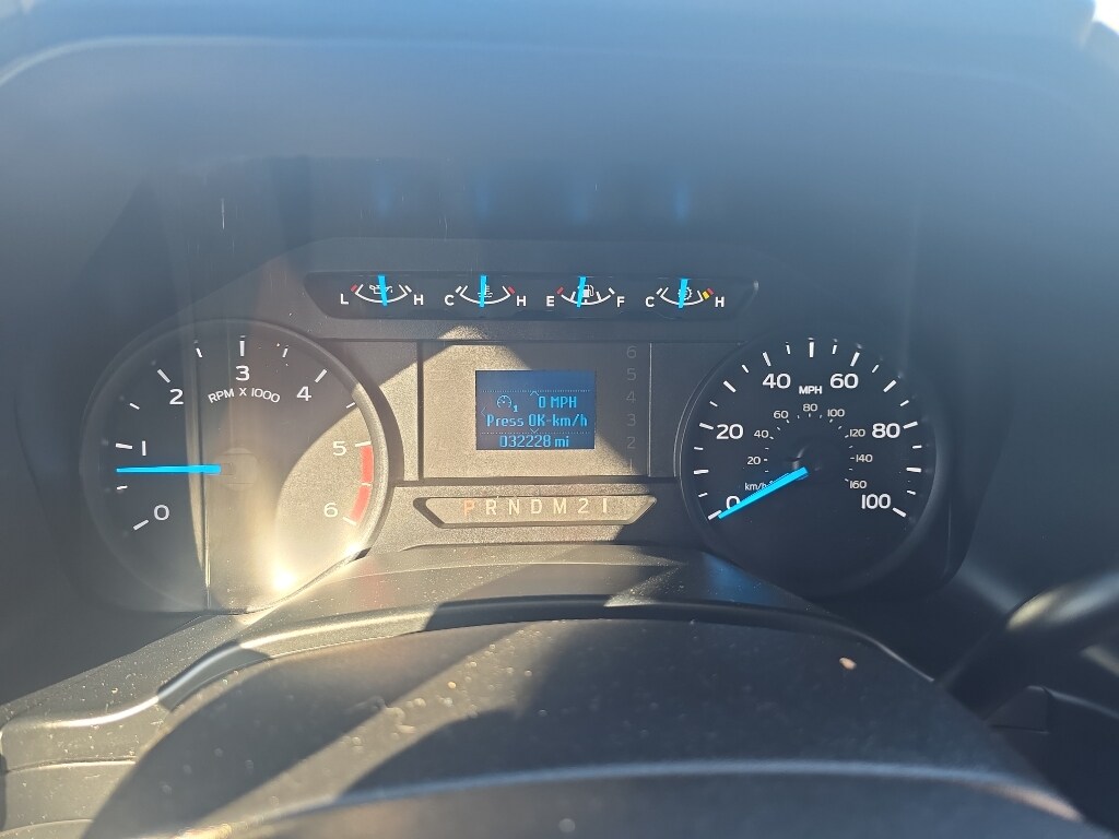 2017 Ford F-550 - Photo 20