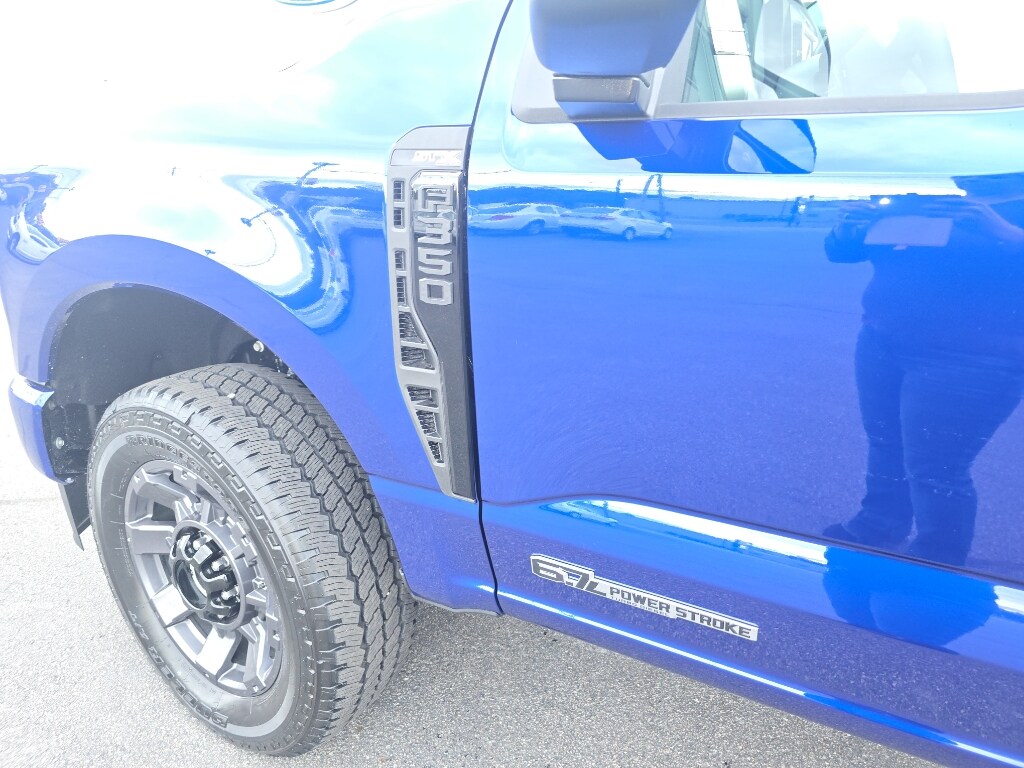 2026 Ford F-350 Super Duty XL - Photo 15