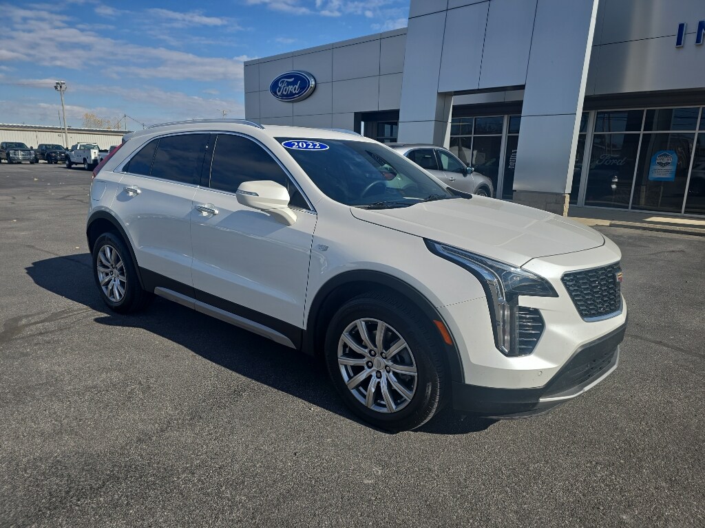 2022 Cadillac XT4 Premium Luxury photo 4