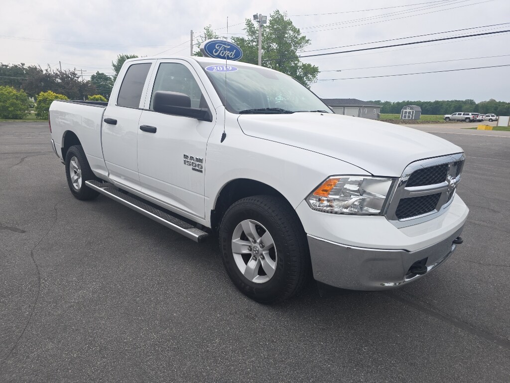 2019 Ram 1500 Classic photo 4