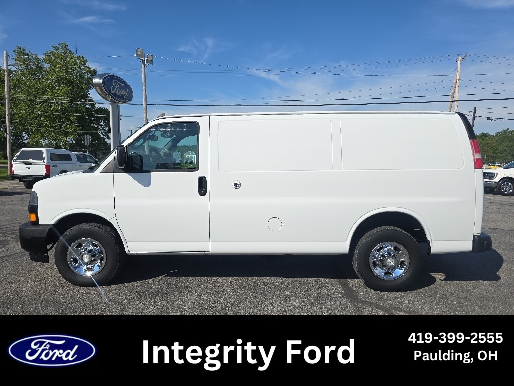 Used 2018 Chevrolet Express Cargo Work Van with VIN 1GCWGAFP2J1191299 for sale in Paulding, OH