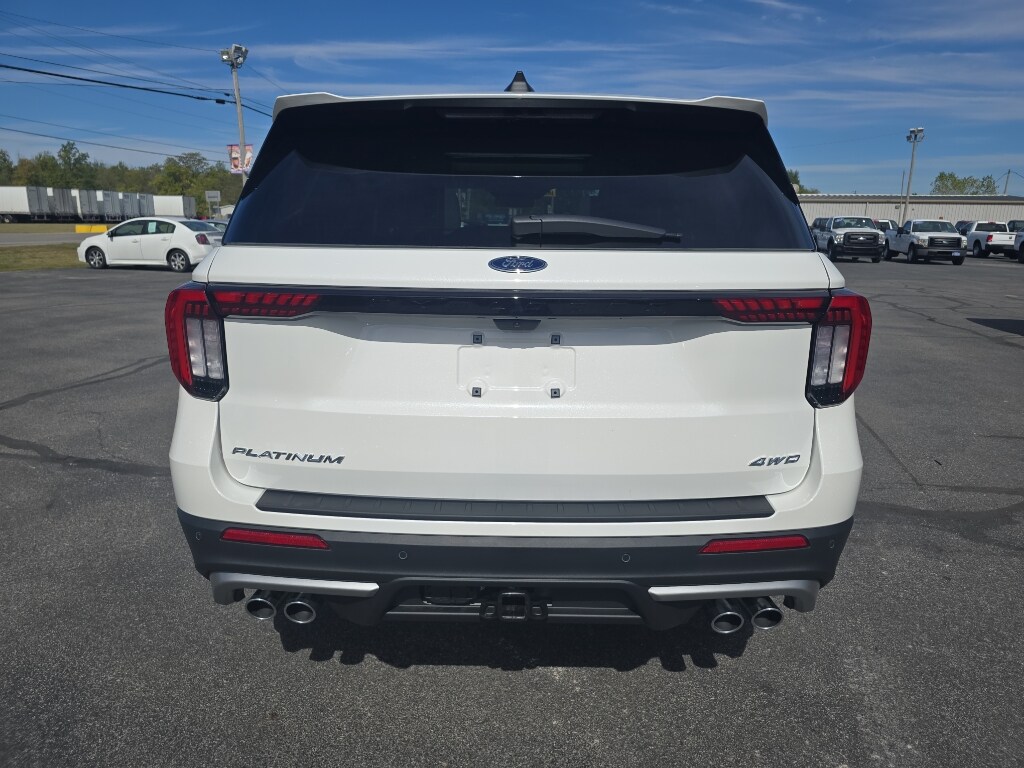 2025 Ford Explorer Platinum photo 3