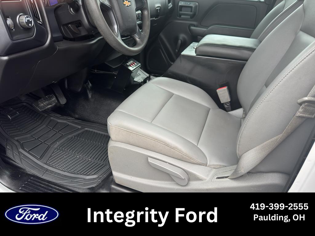 2015 Chevrolet Silverado 3500HD Work Truck's photo