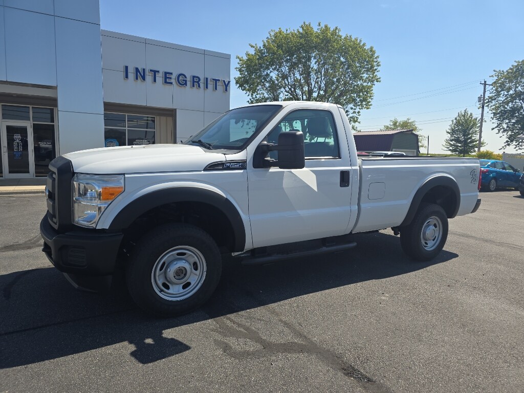 2011 Ford F-250 XL photo 2
