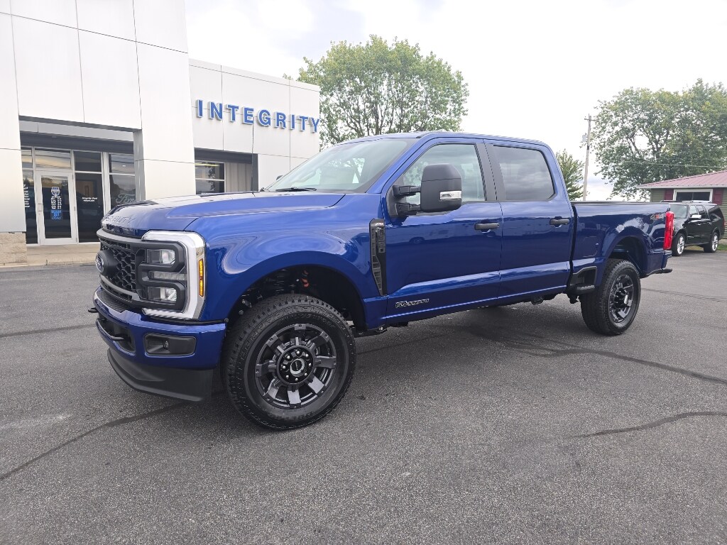 2026 Ford F-350 XL photo 2