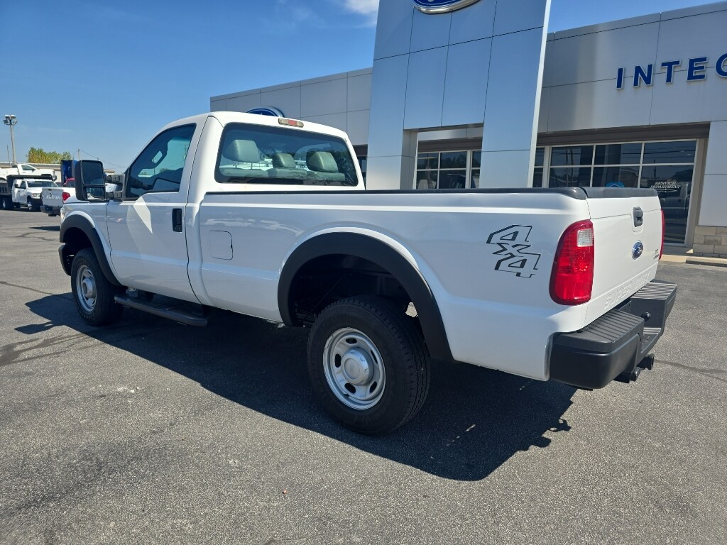 2011 Ford F-250 XL photo 3