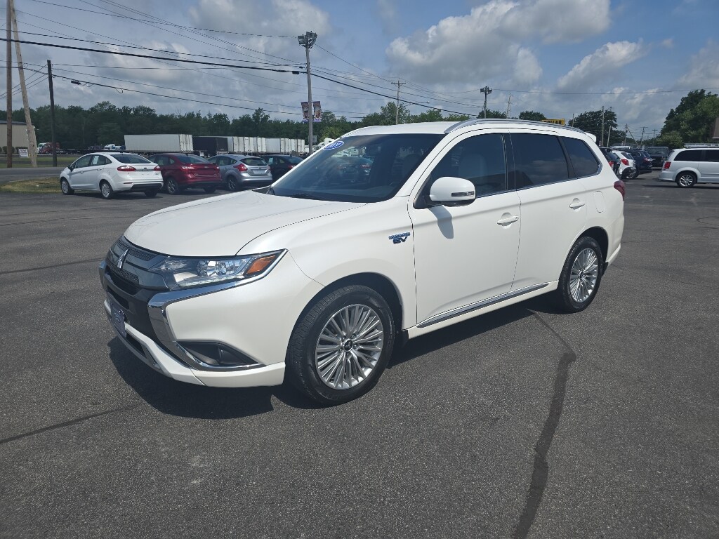 2019 Mitsubishi Outlander PHEV SEL photo 2